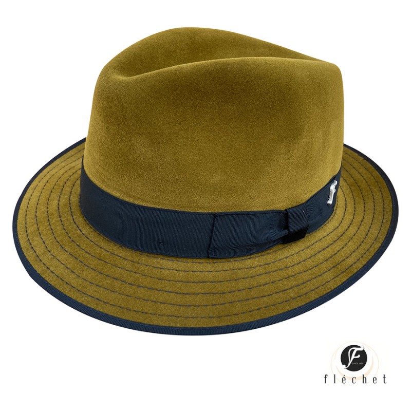 Chapeau trilby en feutre de poils bleu ou camel pour l'hiver par Flechet.