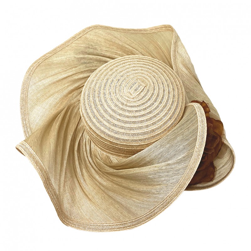 Capeline haute couture, Mayser Narzissa