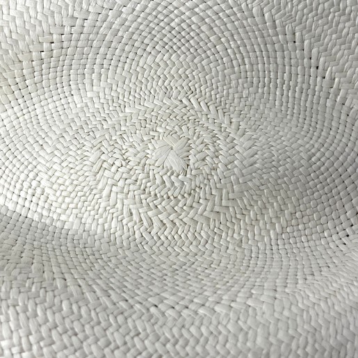 Chapeau Panama Fédora-Jeff-Chapeau victor blanc détaille rosace Chapeau Panama Fédora-Jeff-Chapeau victor blanc détaille rosace