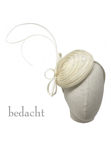 Bibi Serre-Tête de Cérémonie - Bedacht