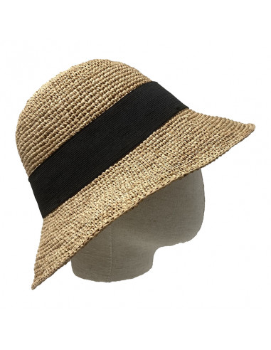 Chapeau cloche Crochet - Chapeau Victor - I014 beige profile porté 2