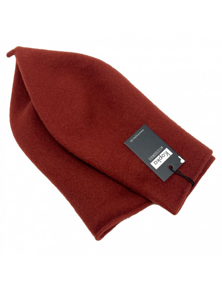 Béret enroulé par KOPKA chili Béret enroulé par KOPKA chili