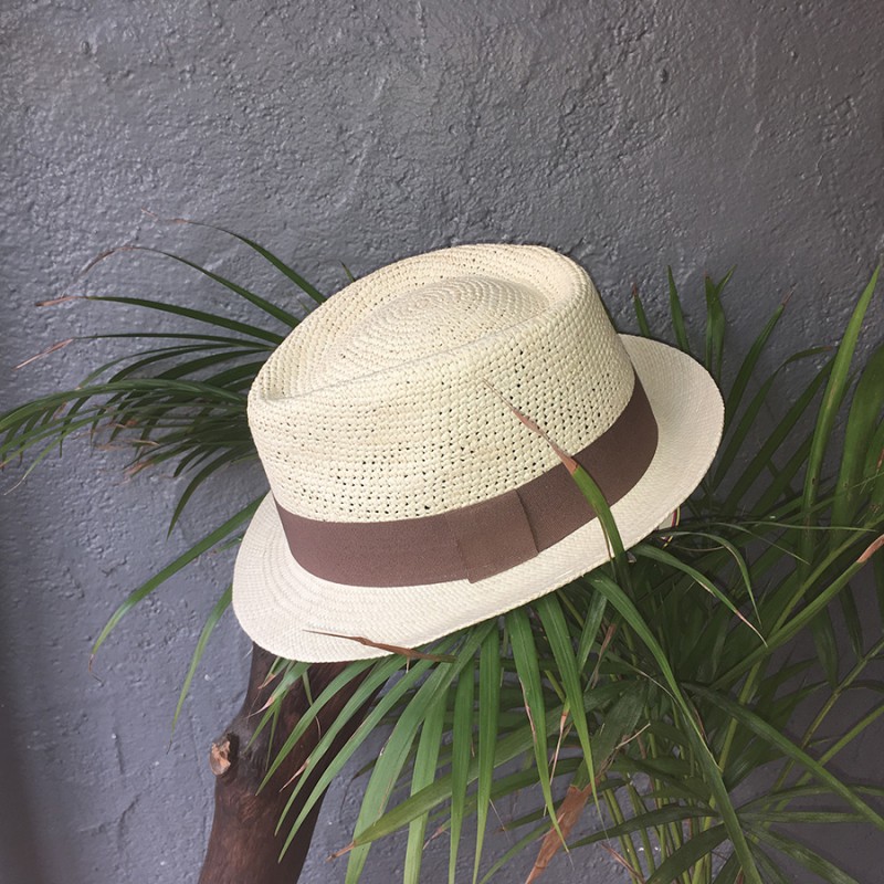 Chapeau Panama Trilby crochet Auréga. situation